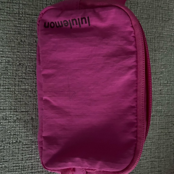 Lululemon mini belt bag - Picture 4 of 5